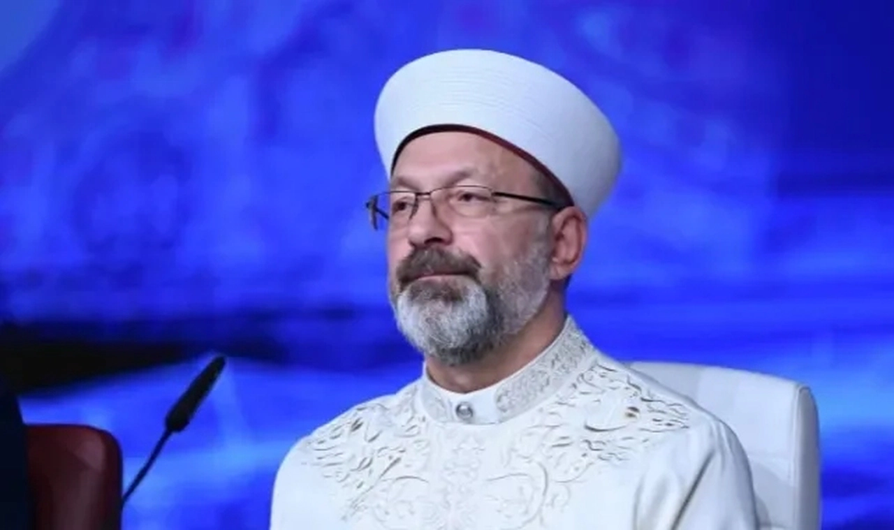 Erbaş, "Gençler Müslümanca nikahlansın"