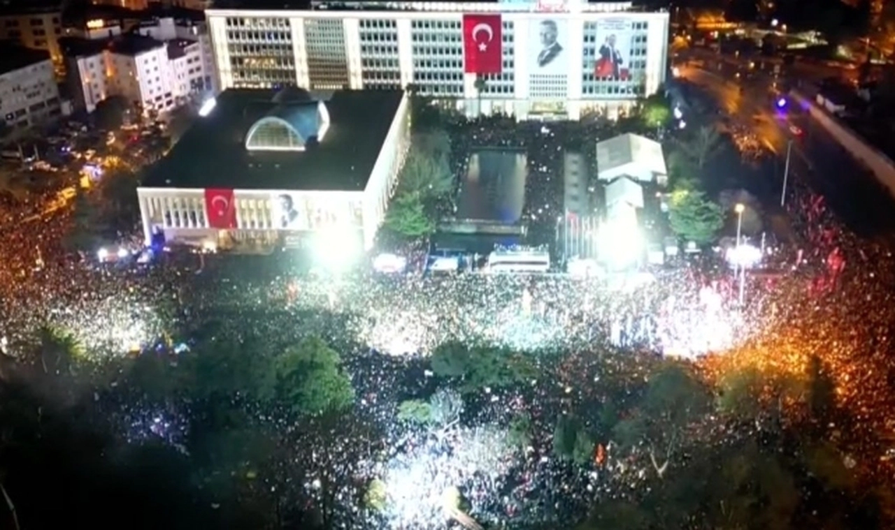 İstanbul'da protestolara katılan 819 kişiye dava açıldı