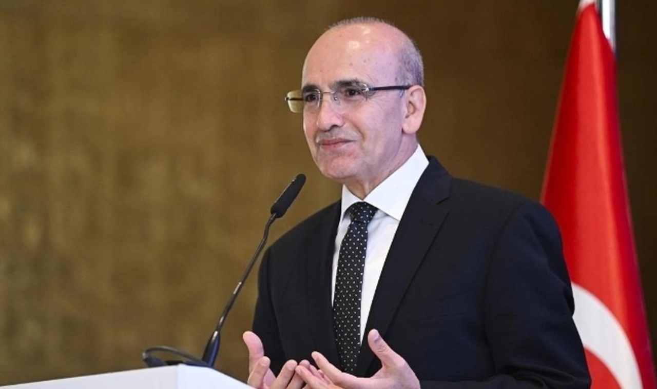 Karar yazarı Taha Akyol: 'Mehmet Şimşek gidici mi?'