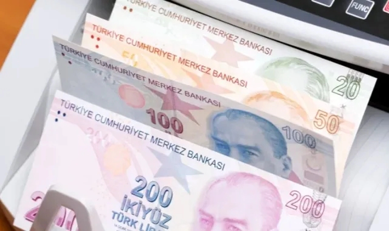 Maaşını taşıyan emekliye 21 bin TL! En yüksek promosyon veren bankalar