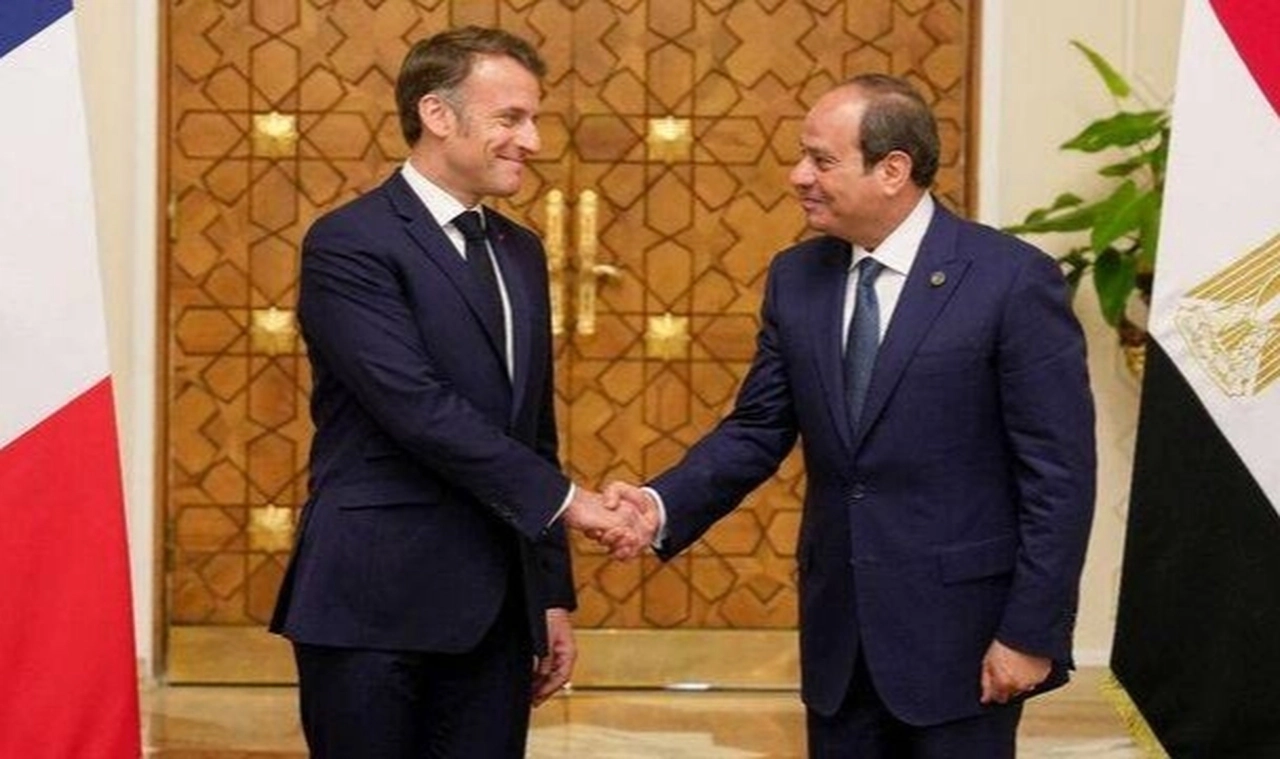 Macron ve Sisi'den Gazze'de ateşkes çağrısı
