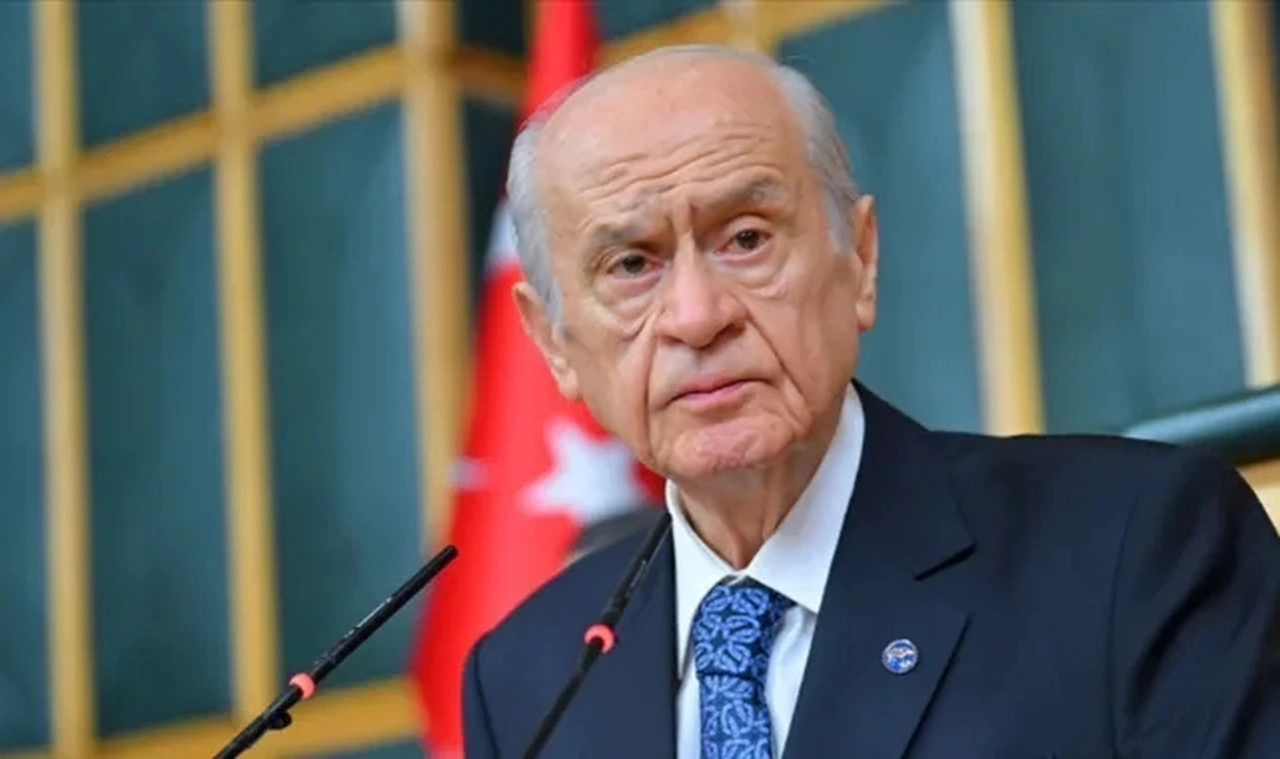 MHP Genel Başkanı Devlet Bahçeli deprem mesajında 'İmamoğlu'nu hedefe koydu: İstanbul’un son yılları heba edilmiştir