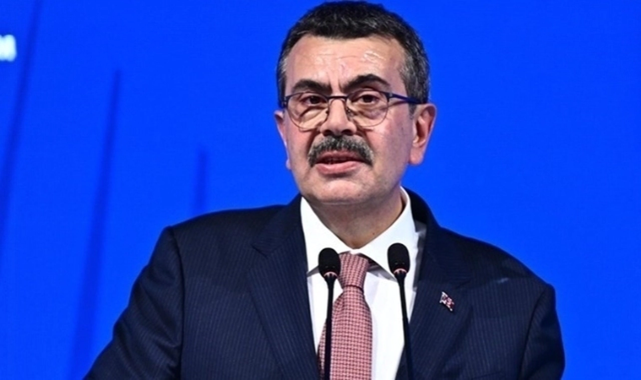 Milli Eğitim Bakanı Yusuf Tekin'den tutuklu öğrencilerle ilgili açıklama