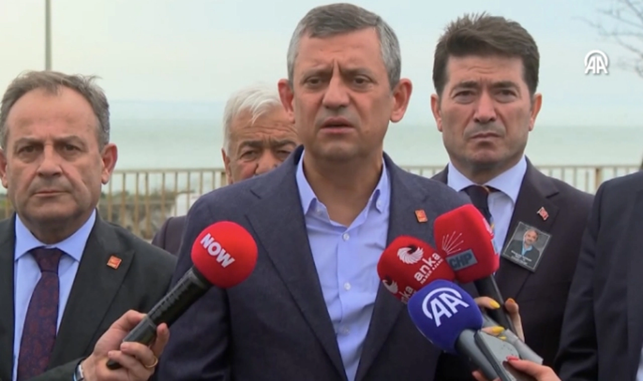 Özgür Özel Trabzon'da konuştu: "Bugün yapılan boykotu sonuna kadar destekliyoruz"