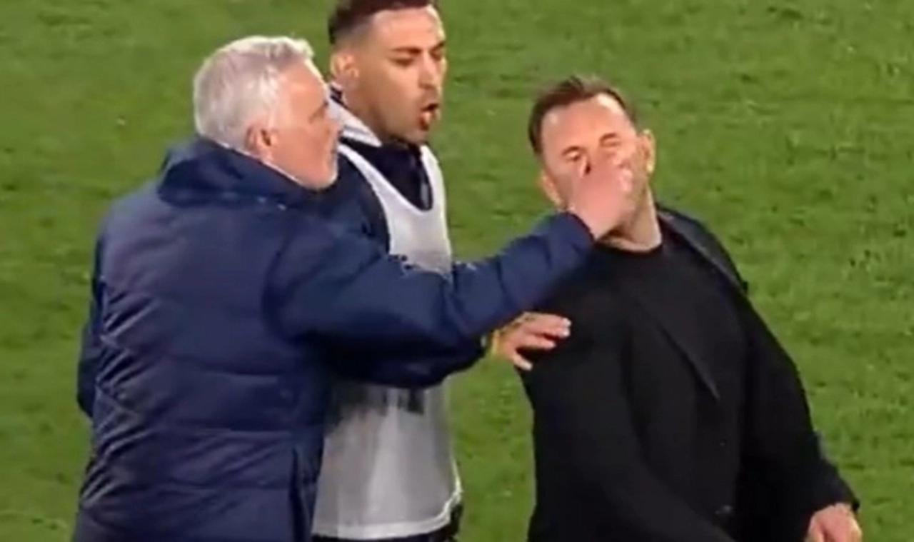 PFDK derbi cezalarını açıkladı! İşte Jose Mourinho kararı