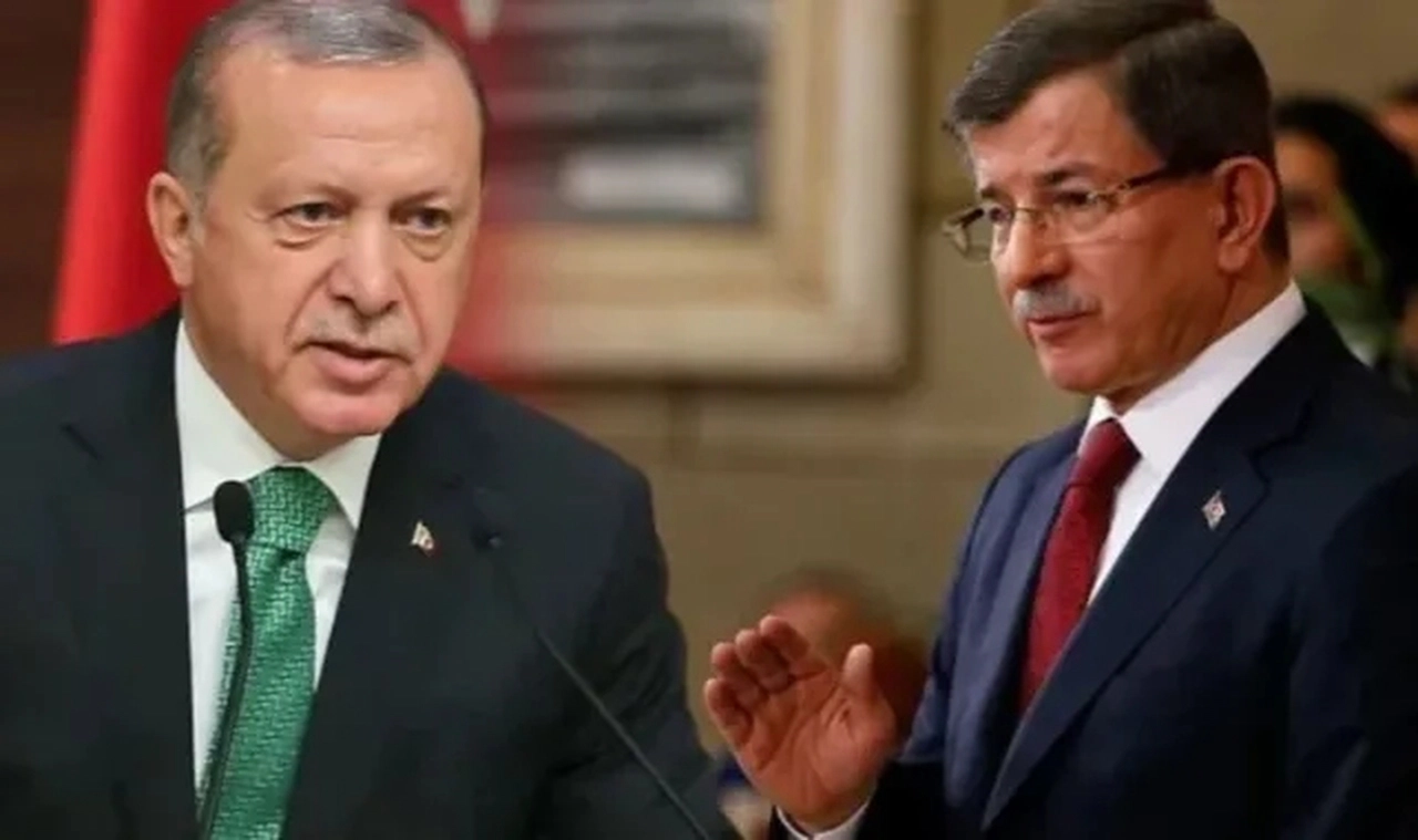 Bir vekilini daha AK Parti'ye kaptıran Davutoğlu sert konuştu