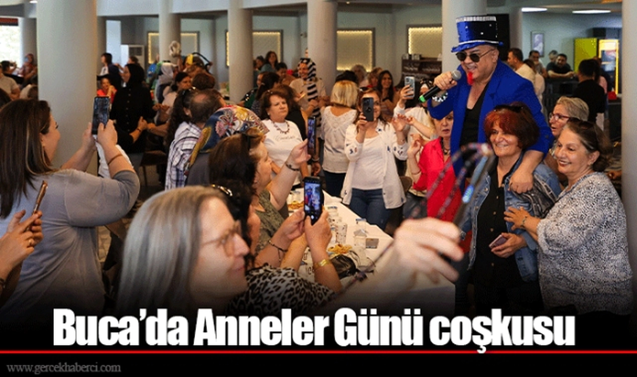 Buca’da Anneler Günü coşkusu