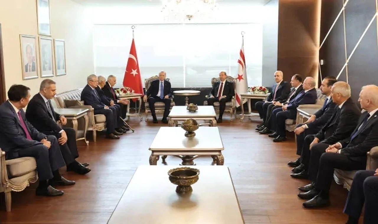 Erdoğan, Kıbrıs'ta konuştu: Kardeşliğimizi bozmaya, aramızı açmaya çalışanlar başarılı olamayacak