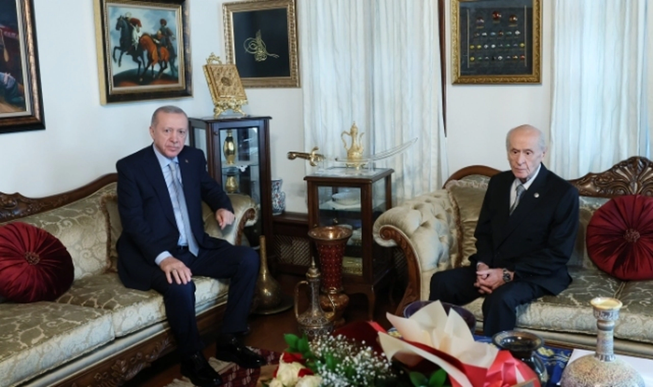 Erdoğan ve Bahçeli'den sürpriz zirve! Ameliyattan sonra ilk görüşme