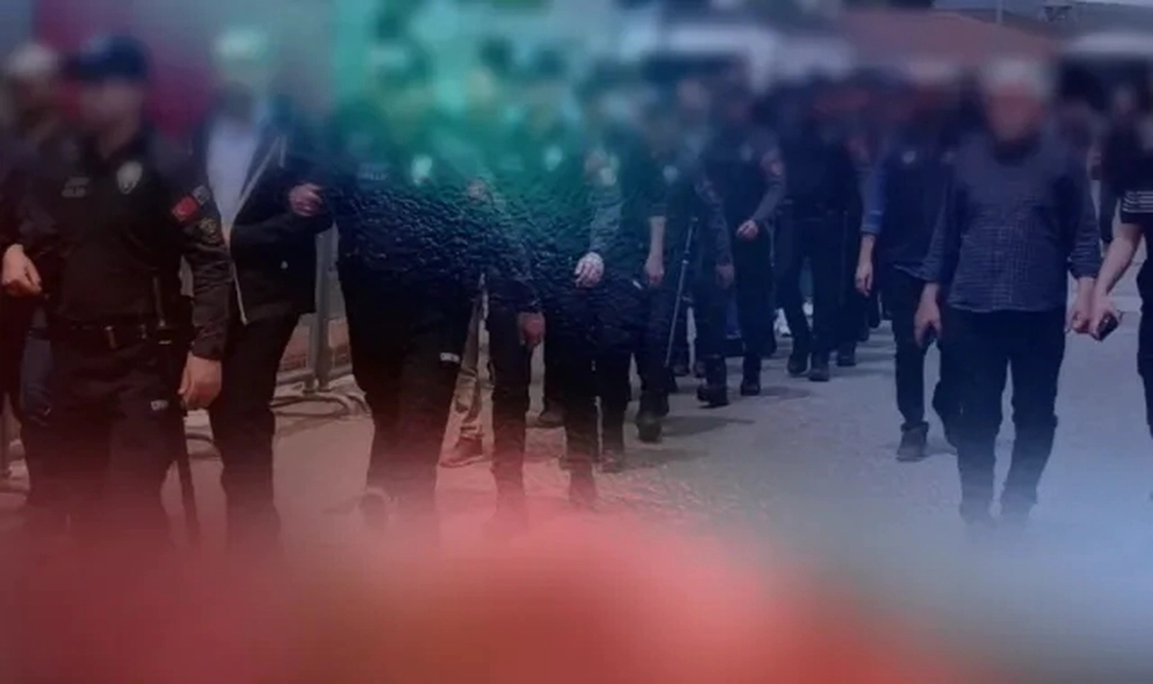 FETÖ’nün Gizli Üye Yöntemi İfşa Oldu! İki Kod Adı, 47 İlde Tek Plan… Telefon Kayıtları Ortaya Döküldü