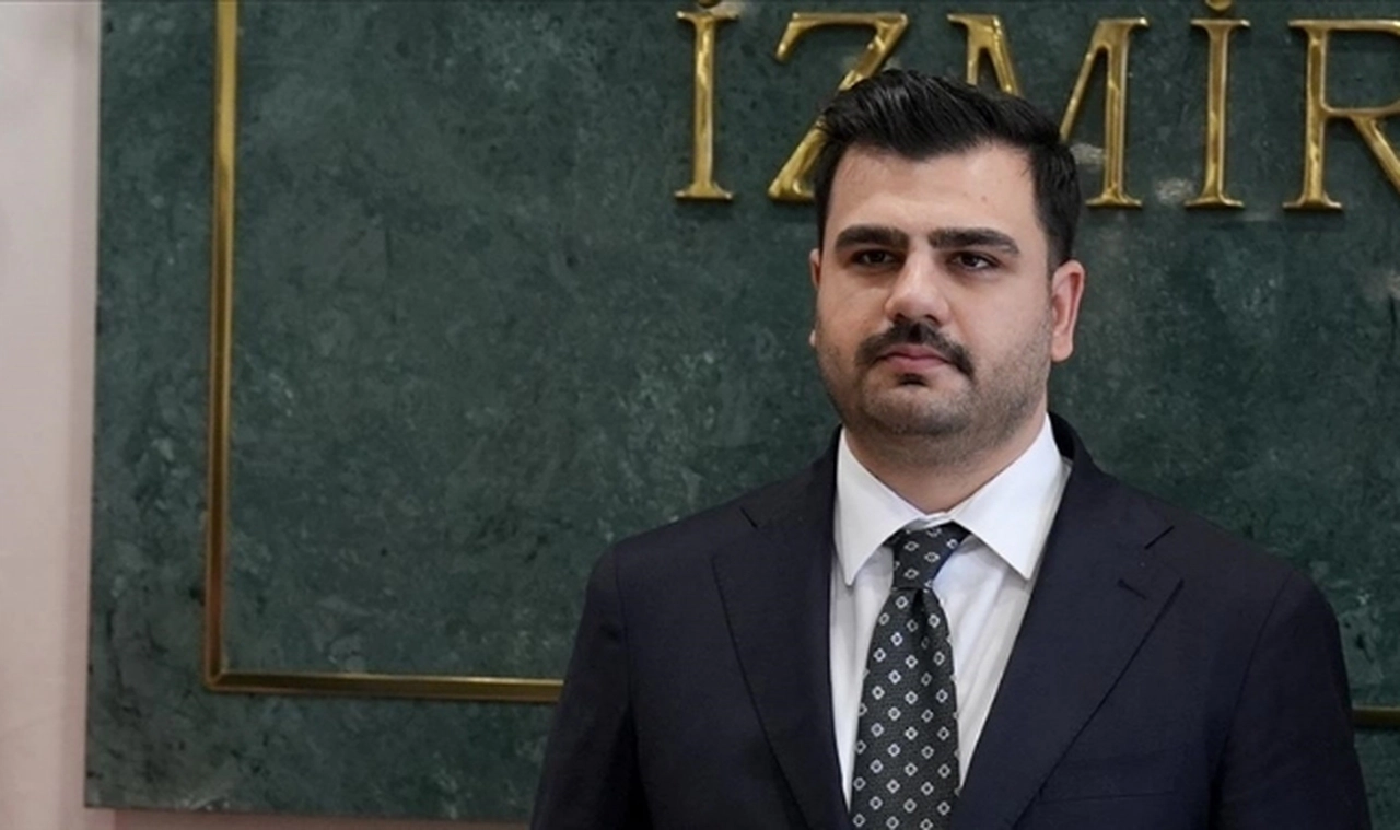 İnan: “Siyonist bombacılar Gazzeli çocuklara, kadınlara yardım ulaştıranları da hedef alıyor. İsrail hesap verene kadar Gazze’yi haykırmaya devam edeceğiz”