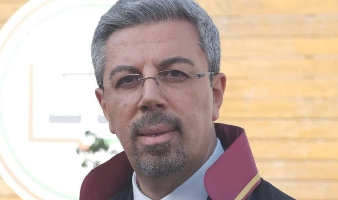 İstanbul Barosu yöneticisi Fırat Epözdemir hakkında tahliye kararı