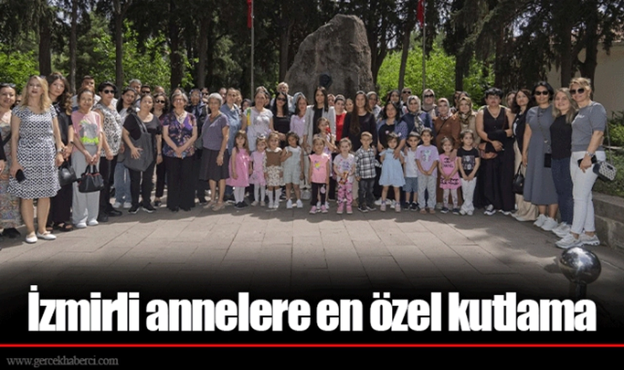 İzmirli annelere en özel kutlama
