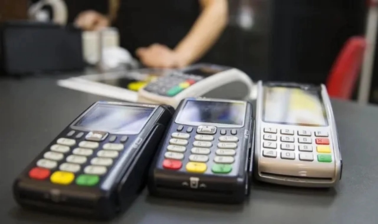 Kartla yaşayanlar ülkesi: Türkiye'de 42 milyon kişi borçlu! Ortalama kredi borcu 100 bin lirayı aştı