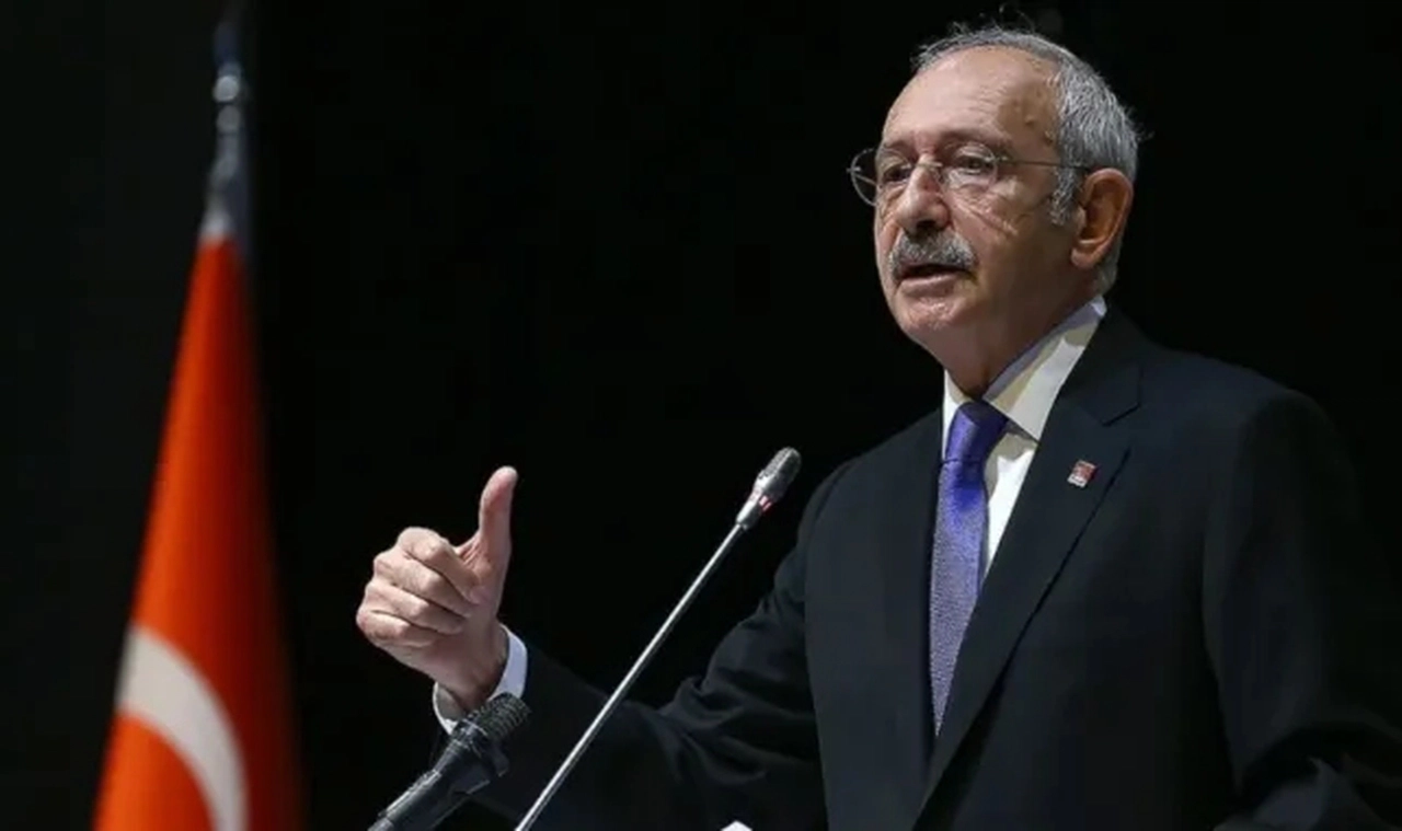 Kılıçdaroğlu cephesinde çarpıcı gelişme! Üç önemli ismi yanından uzaklaştırdı