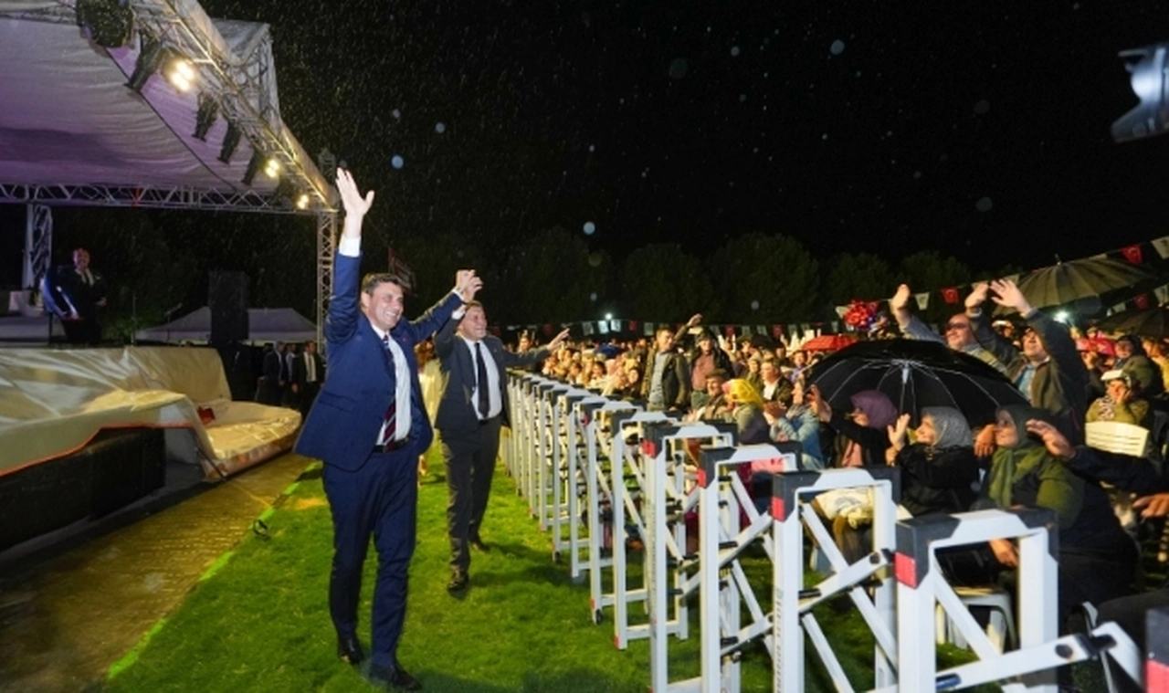 Köprübaşı’nın İlçe Oluşunun 35. Yıl Dönümünde Coşkulu Kutlama