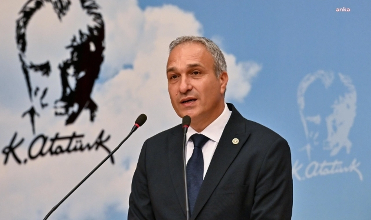 Sırrı Süreyya Önder hayatını kaybetti…CHP'li Özçağdaş: “Toplumsal barışa yönelik çabaları ve siyasetteki kendine özgü tarzıyla hatırlayacağız”