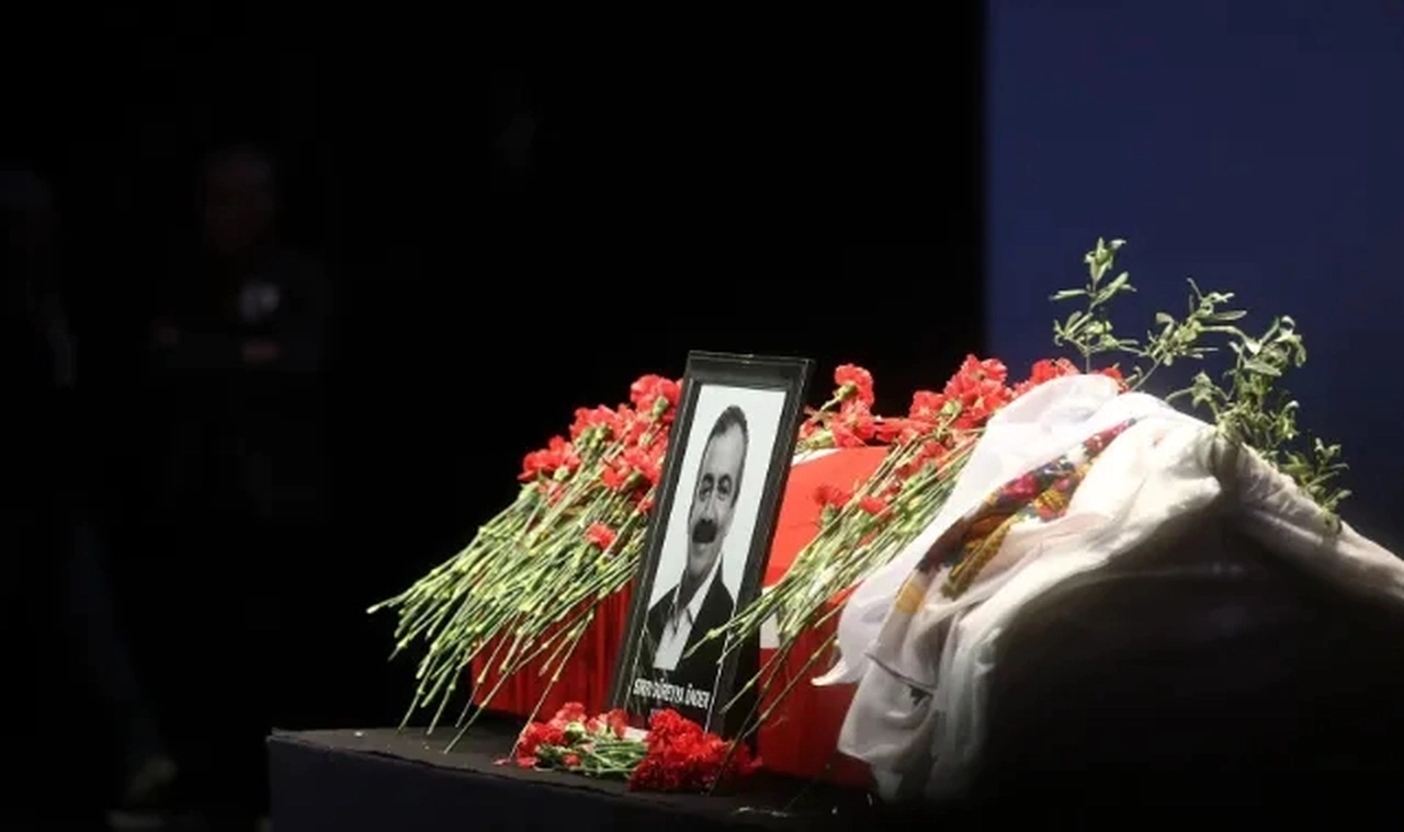 Sırrı Süreyya Önder’in cenazesinin Meclis’e neden getirilmediği belli oldu