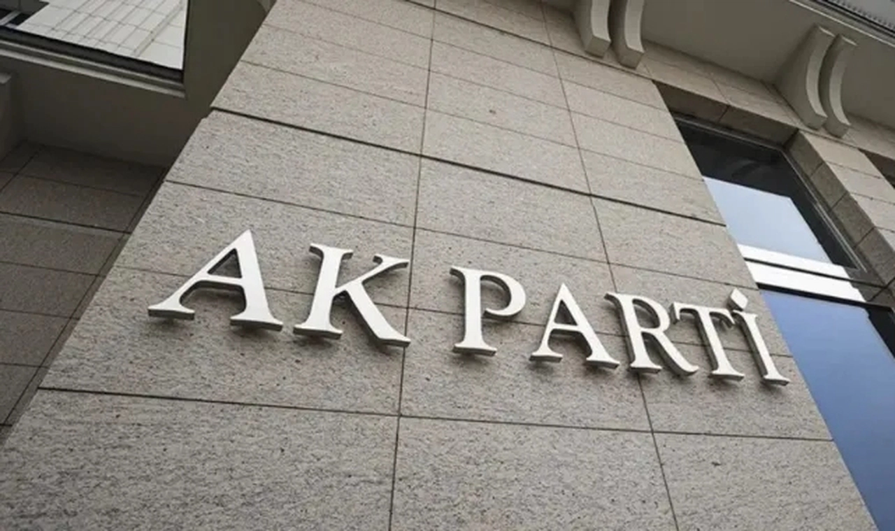 AK Parti bayram sonrası kampa giriyor: Gündemde anayasa ve ekonomi var