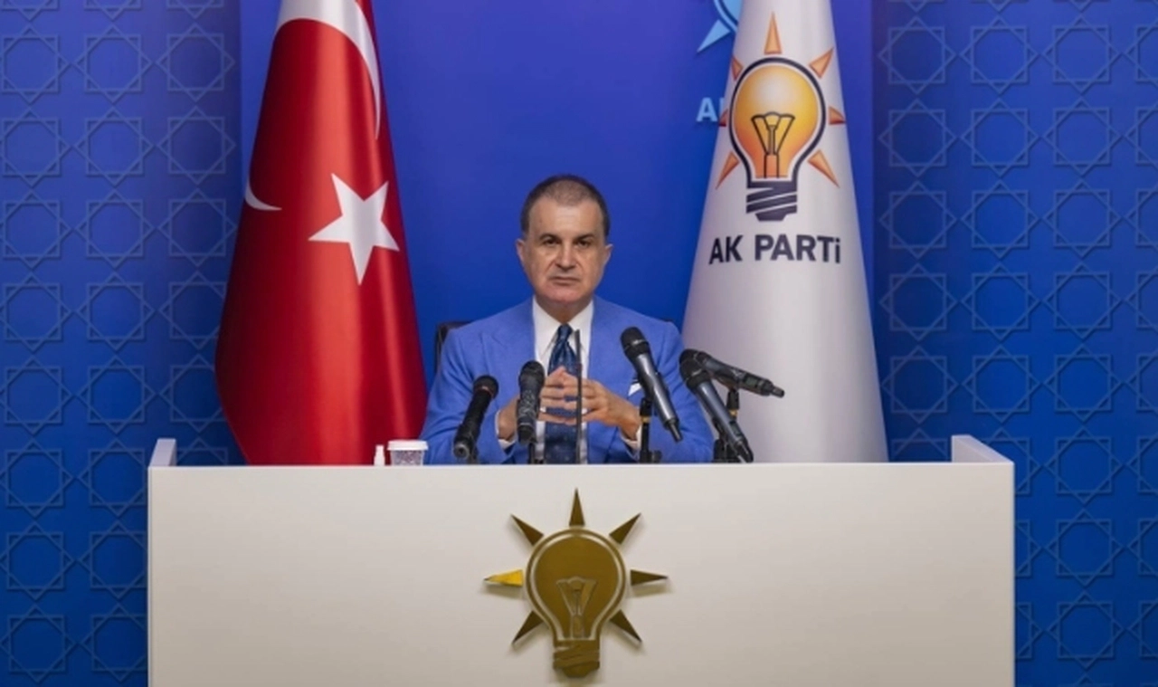 AKP Sözcüsü Ömer Çelik: Konuşulması gereken, İsrail saldırıları sonrası yaşanacak nükleer tehlikeyken, Hürmüz Boğazı konuşuluyor