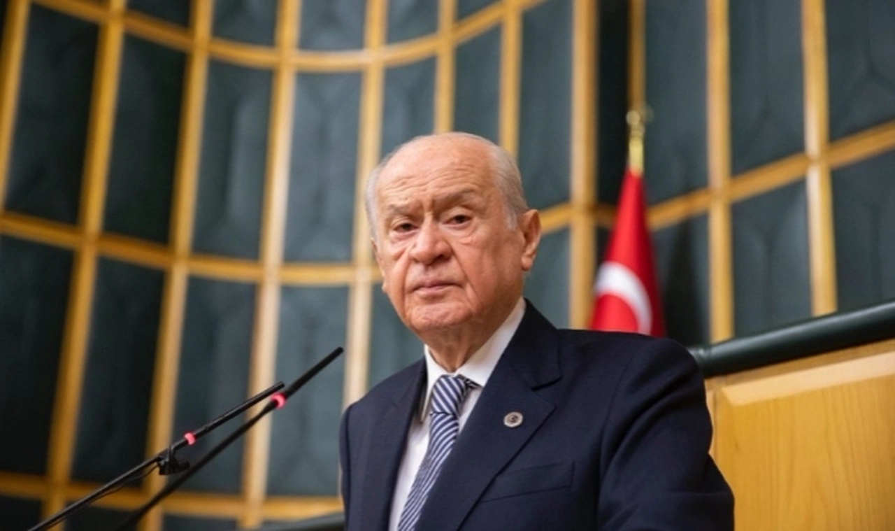 Bahçeli'den İsrail'in İran saldırısına tepki: 'Türkiye’ye verilmiş sinsi mesaj'