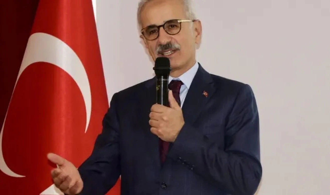 Bakan Uraloğlu: Bölgedeki hava sahası kısıtlamaları sürüyor