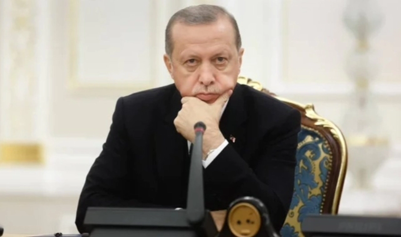Erdoğan'ı kızdıracak sözler! Eski yol arkadaşı uyardı: Adalet çağrısında bulundu