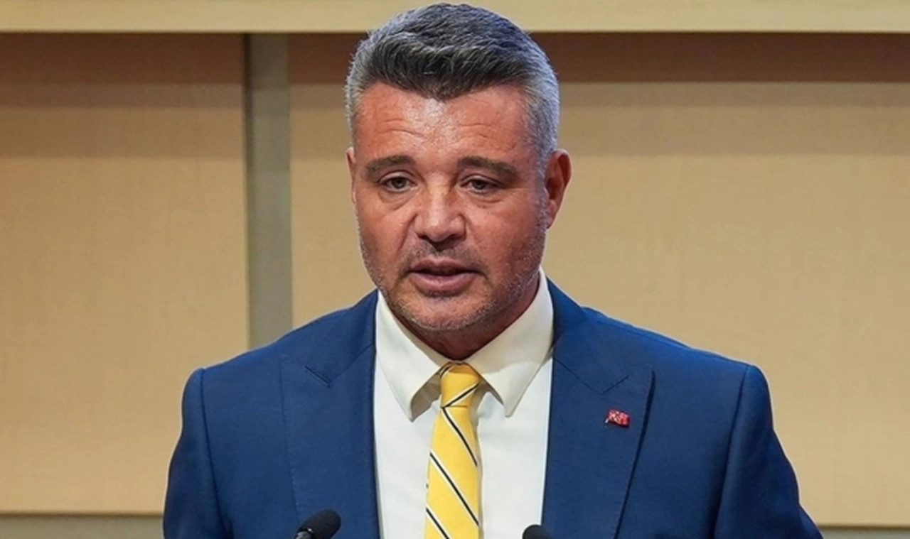 Fenerbahçe'de Sadettin Saran Adaylığını Resmen Duyurdu