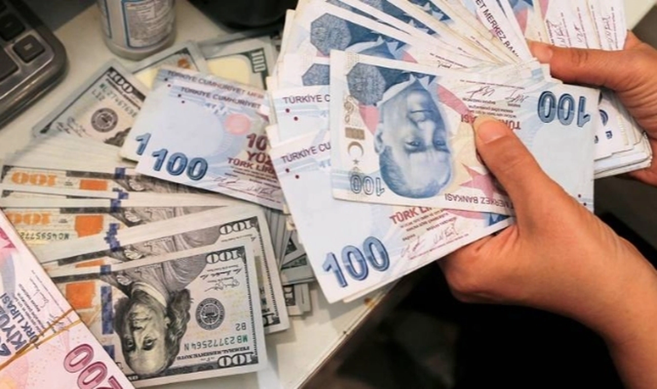 KKM hesaplarında 13 ayın en yavaş çıkışı