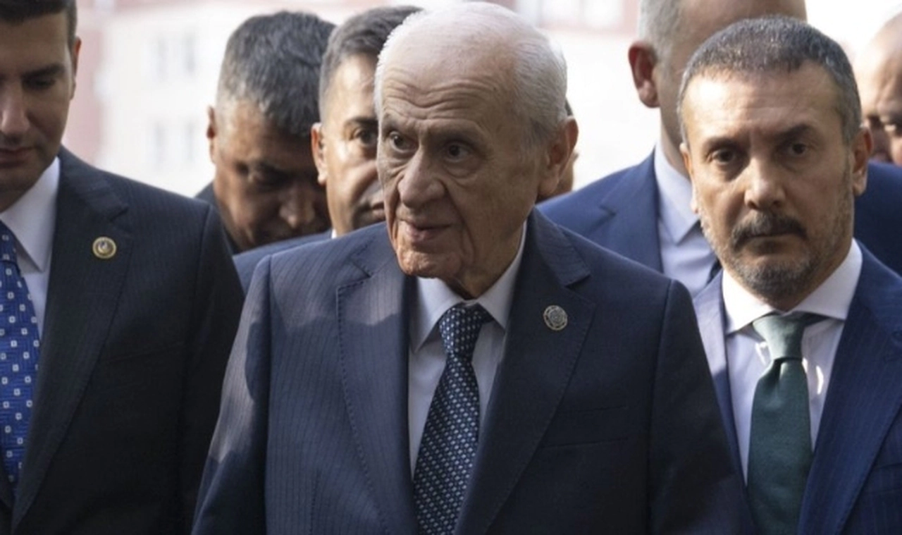 MHP'nin yayın organından Bahçeli'ye sansür