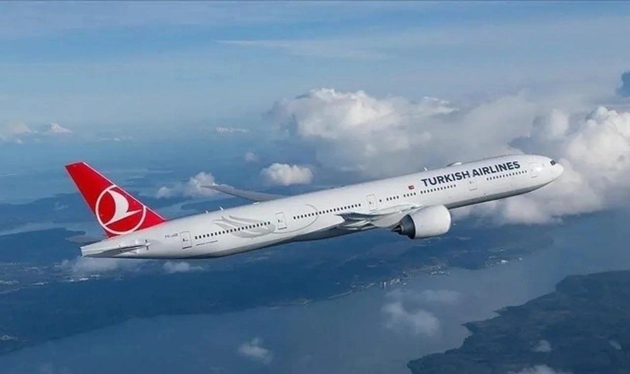 Türk Hava Yolları’ndan İran ve komşu ülkelere uçuşlarda bilet hakları uzatıldı