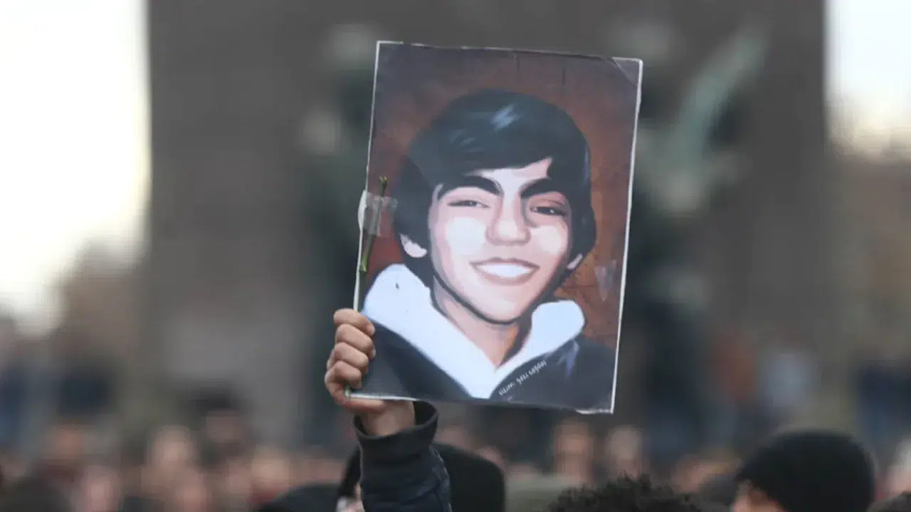 Yargıtay'dan Berkin Elvan Kararı: 'Çocuk' sayılmadı