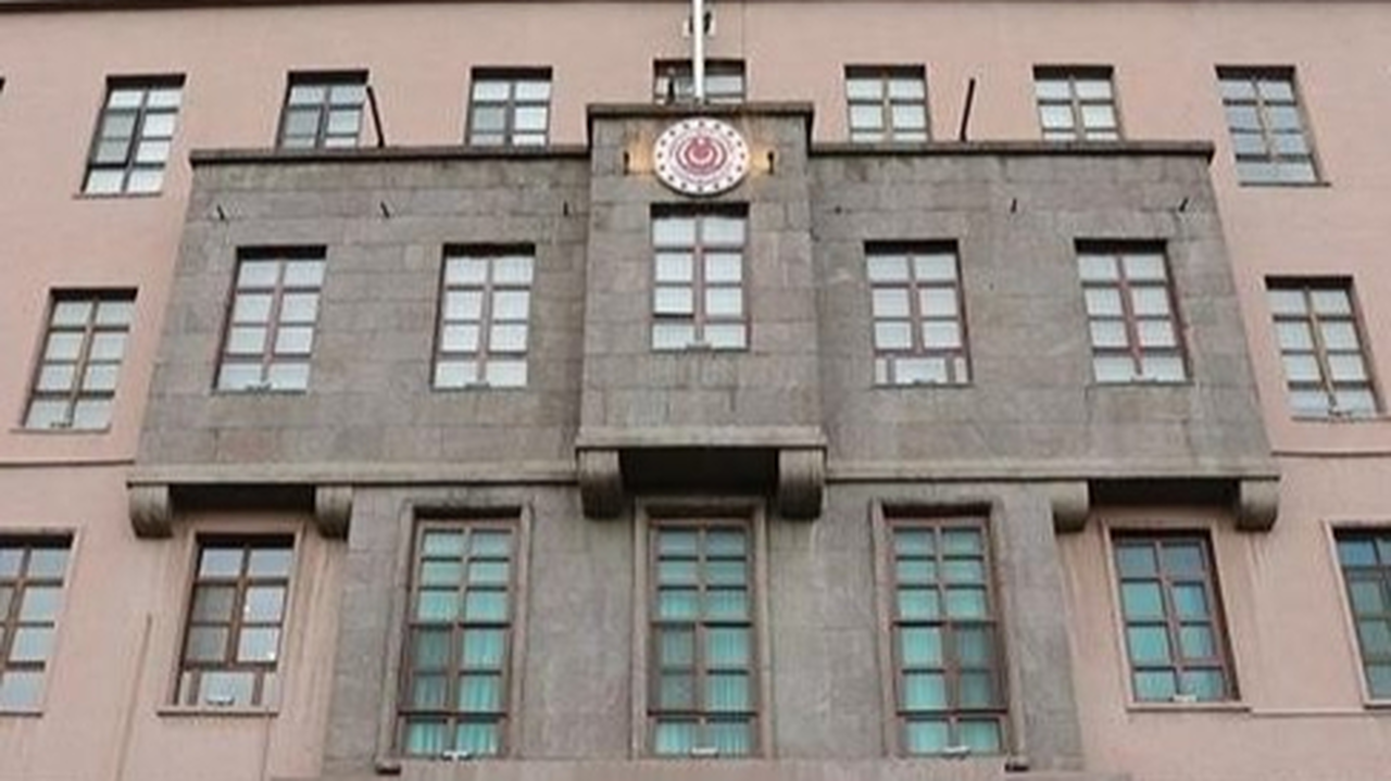 MSB'den 12 şehit açıklaması