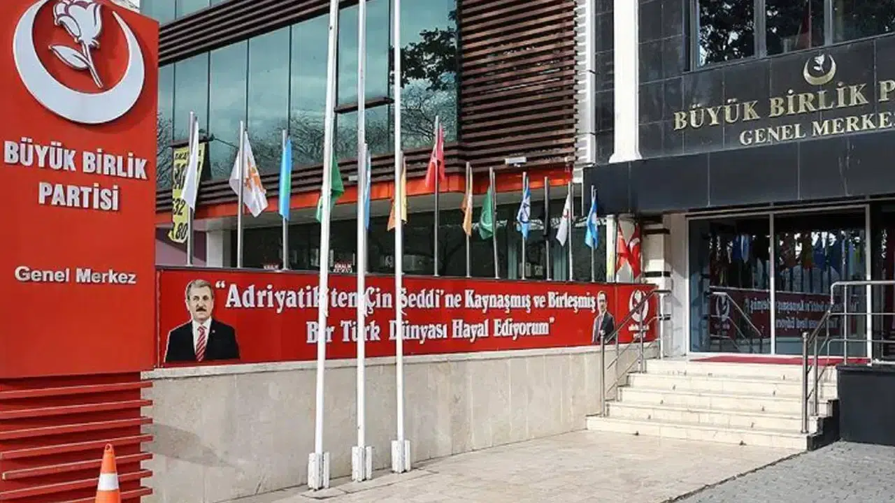 BBP'li il başkanı görevden alındı