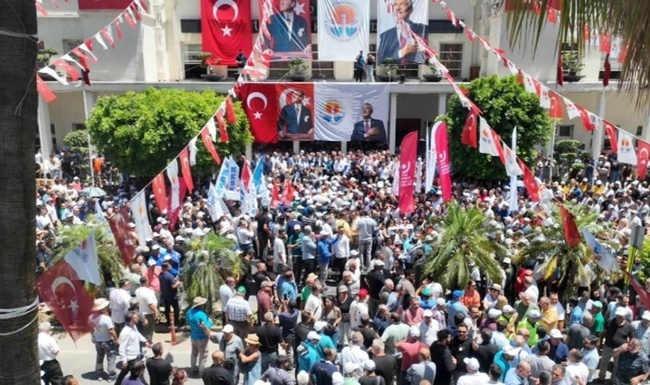Adana, Zeydan Karalar’a sahip çıktı: "Sakın tutuklama yapmayın"