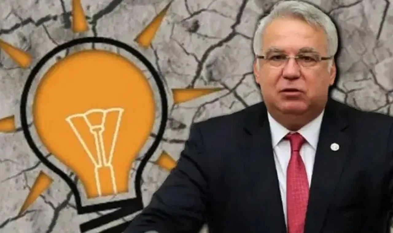AK Partili eski vekilden, CHP operasyonlarına çok sert tepki: 'Birisi AK Parti'yi tasfiye edecek şartları hazırlıyor!'