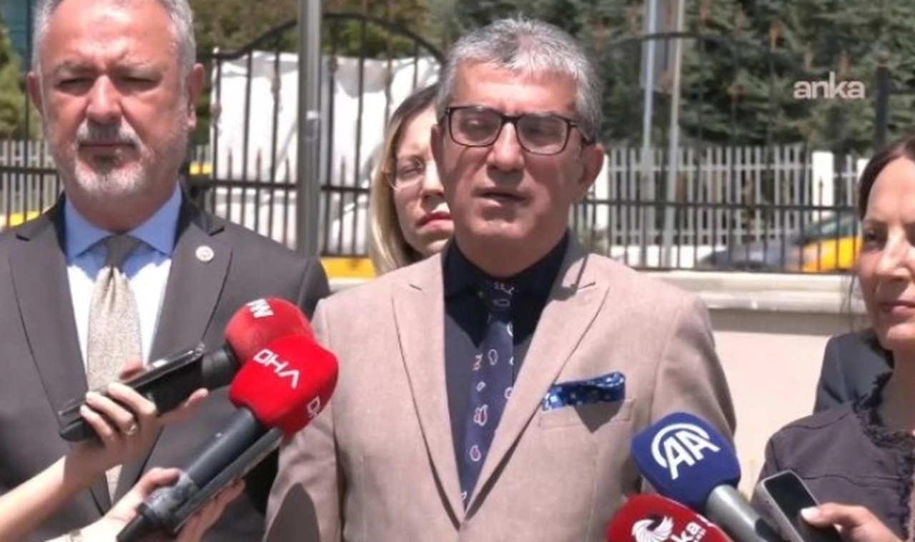 CHP bazı kanunlar ile Cumhurbaşkanlığı kararnamesinin iptalini istedi