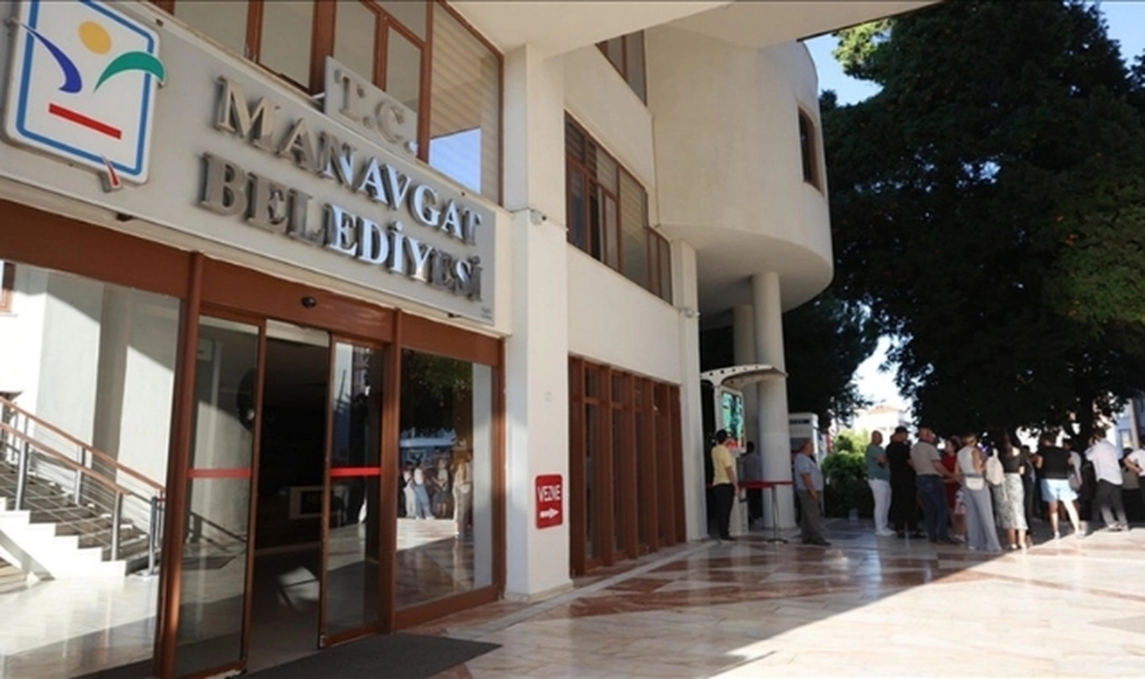 CHP'den Manavgat kararı: 3 isme kesin ihraç istemi