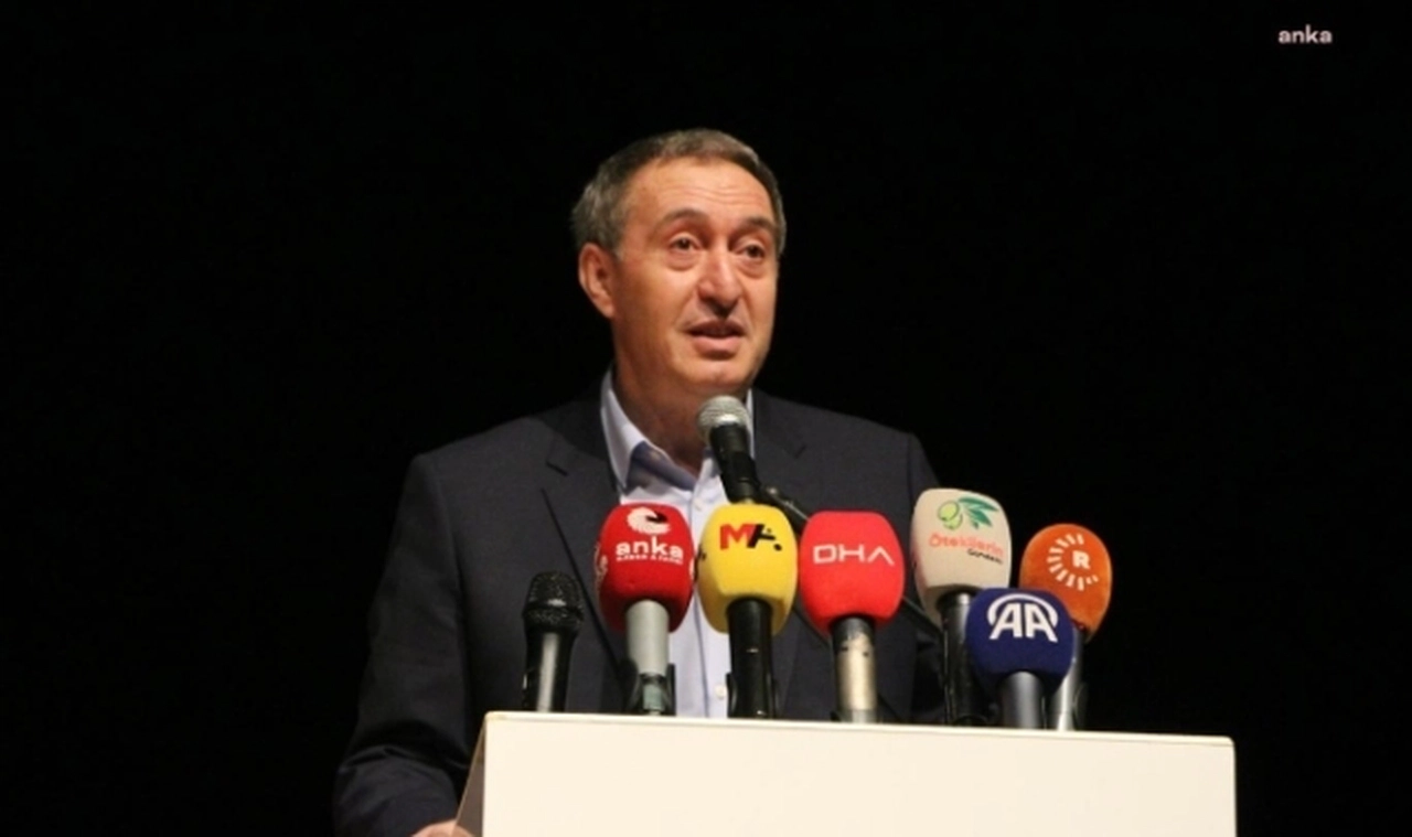Tuncer Bakırhan: Birileriyle çözüm arıyoruz diye, diğerinin başına gelenlere sırtımızı dönmeyiz