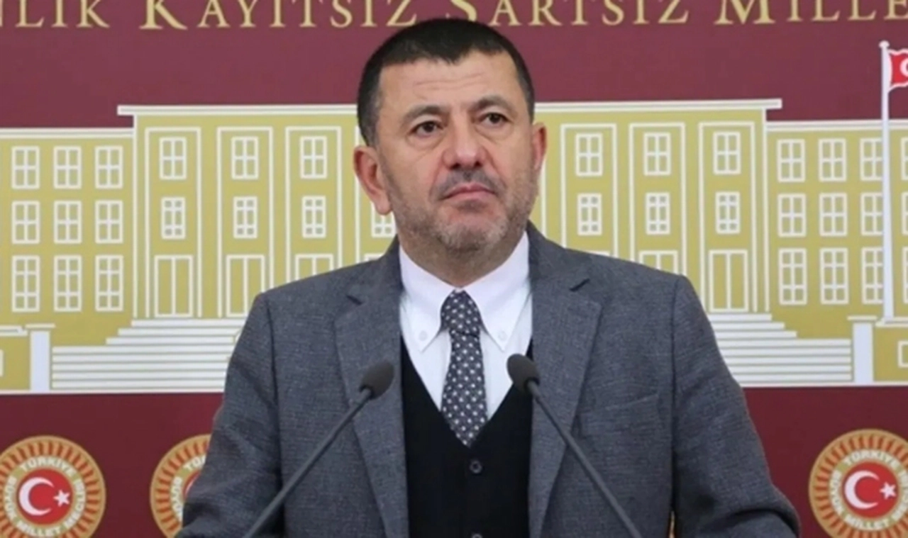 CHP'li Ağbaba ve AK Parti'li vekiller arasında 'FETÖ' tartışması