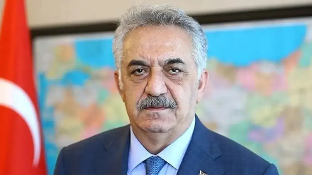 AK Parti'li Yazıcı’nın oğluna ait dijital bankaya faaliyet izni! 'Demek ki 1 milyar lirası varmış'