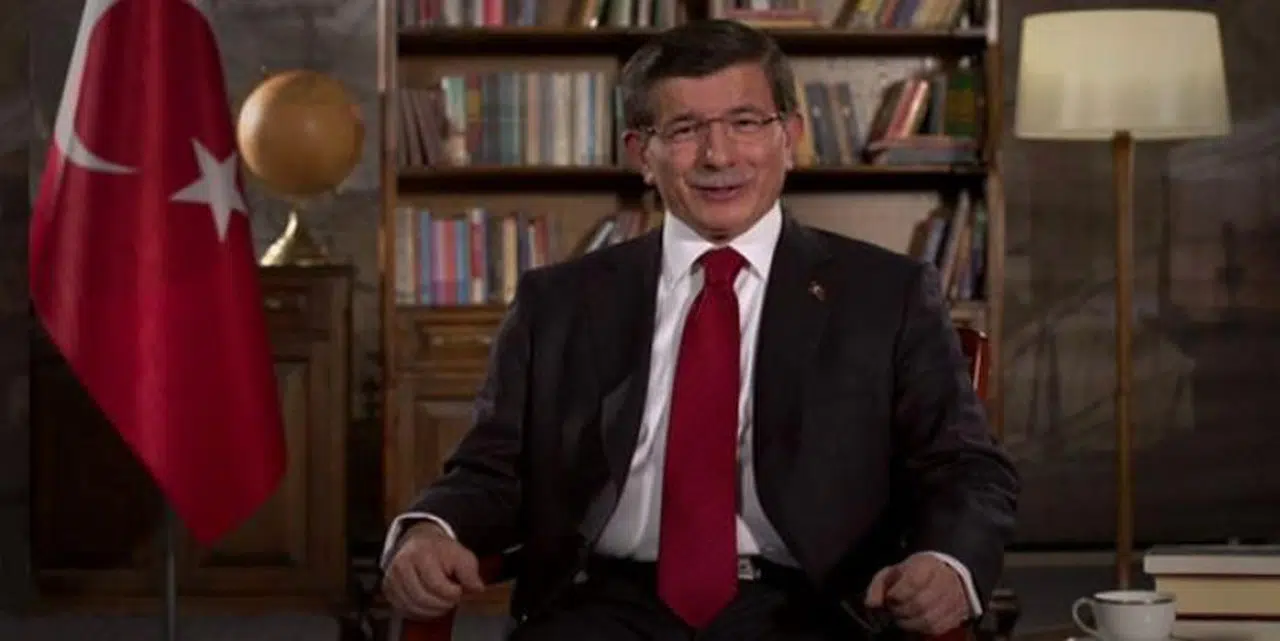 DAVUTOĞLU: MHP İLE TEMASLARIMIZ DEVAM EDİYOR