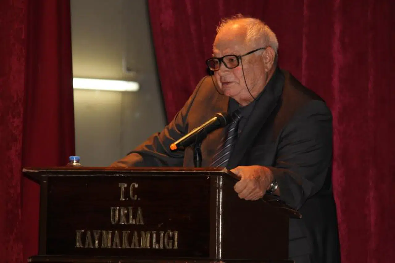 ANADOLU’DA FELSEFEYE YOLCULUKTA URLALI ANAKSAGORAS KONUŞULDU
