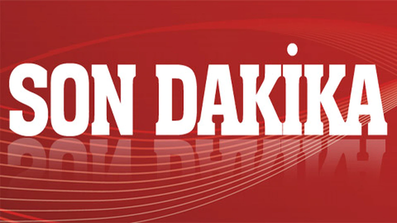 SUR'DA BİNA ÇÖKTÜ: 12 ASKER GÖÇÜK ALTINDA