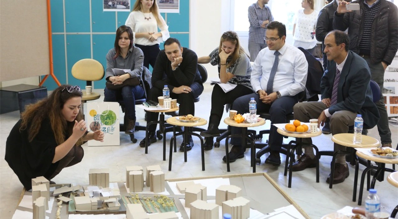 ÖĞRENCİLER BORNOVA İÇİN TASARLIYOR