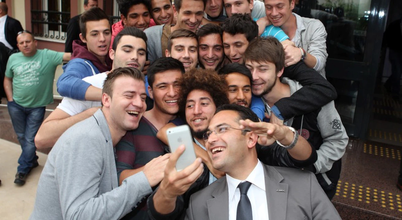 BORNOVA'DA İNTERAKTİF BULUŞMA