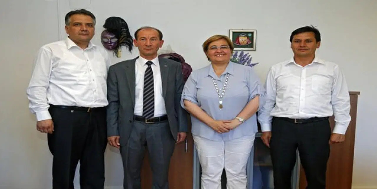 KONAK’TAN KARDEŞLİK DAYANIŞMASI