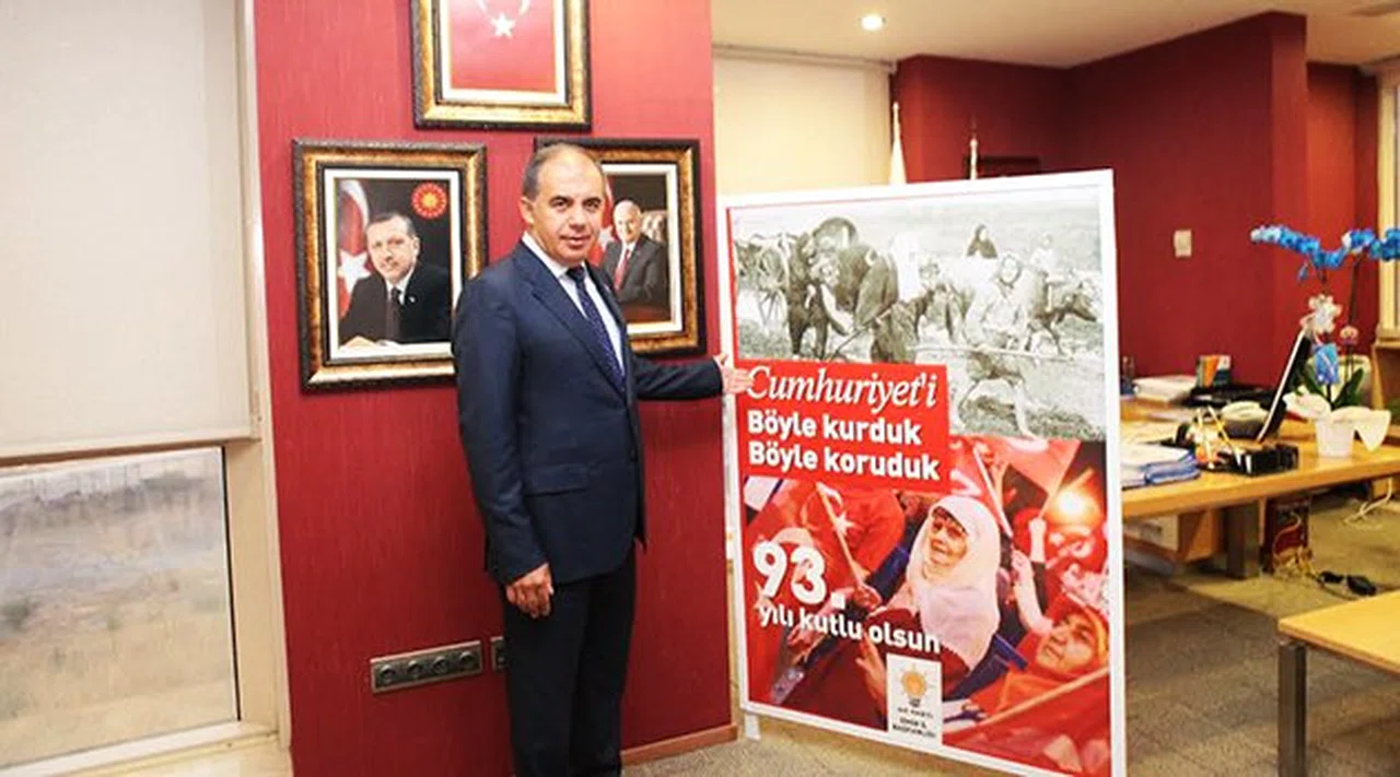 AK Parti'den Cumhuriyet Kitapçığı: "Böyle Kurduk, Böyle Koruduk"