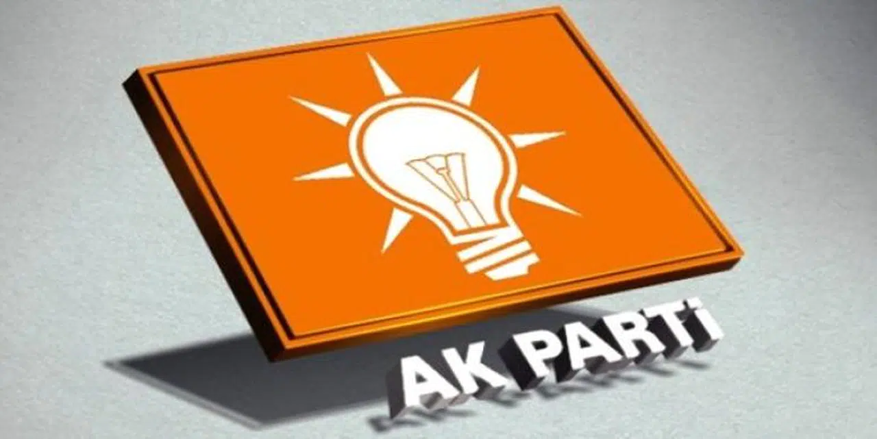 AK PARTİ’DE İKİ ÖNEMLİ İSİM ADAYLIKTAN ÇEKİLDİ!