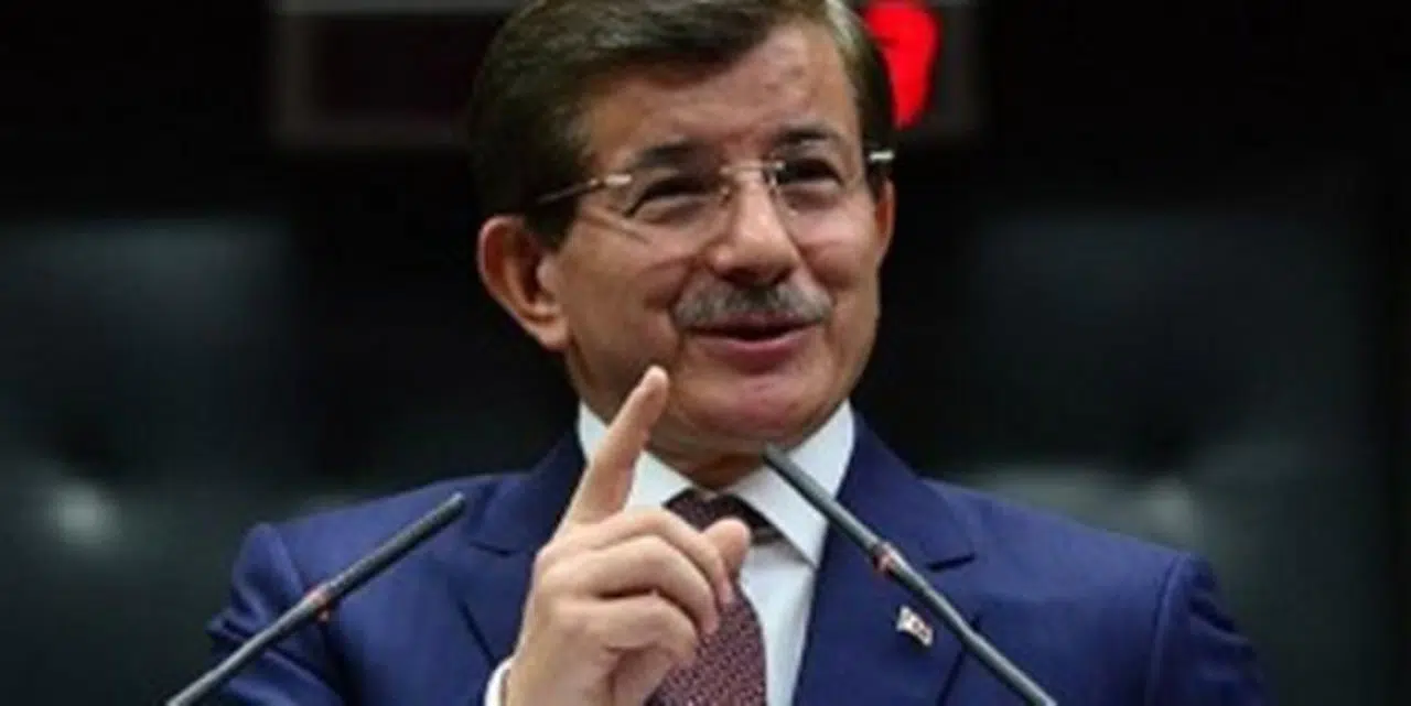 AKP'NİN KOALİSYON RENGİ BELLİ OLDU